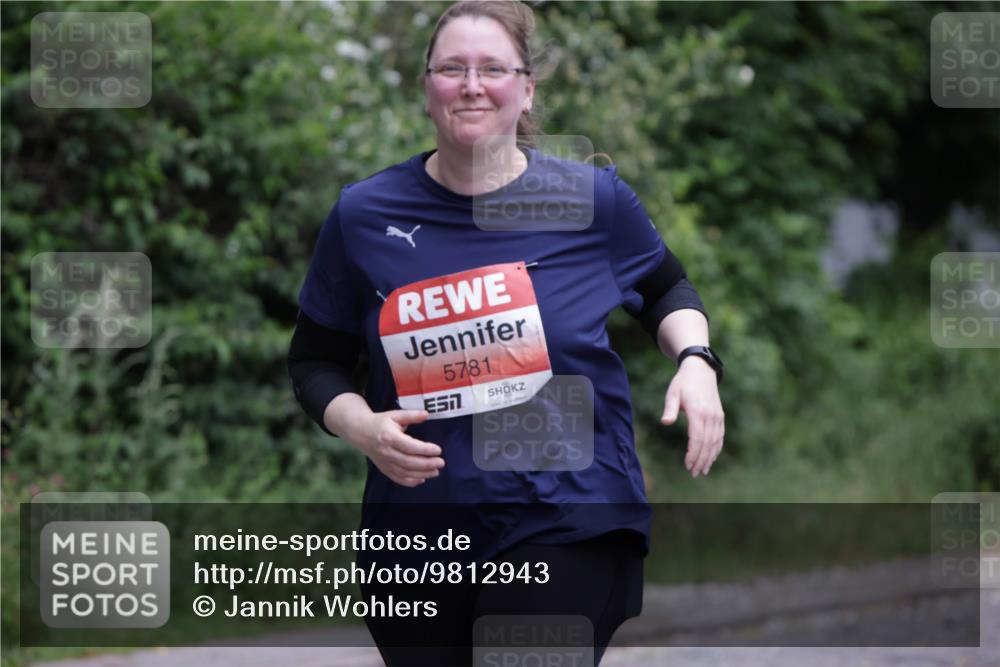 14.06.2026 - REWE Women's Run Jannik Wohlers http://msf.ph/oto/9812943 14.06.2026 11:06:07 Laufen 5781, 7 meine-sportfotos.de