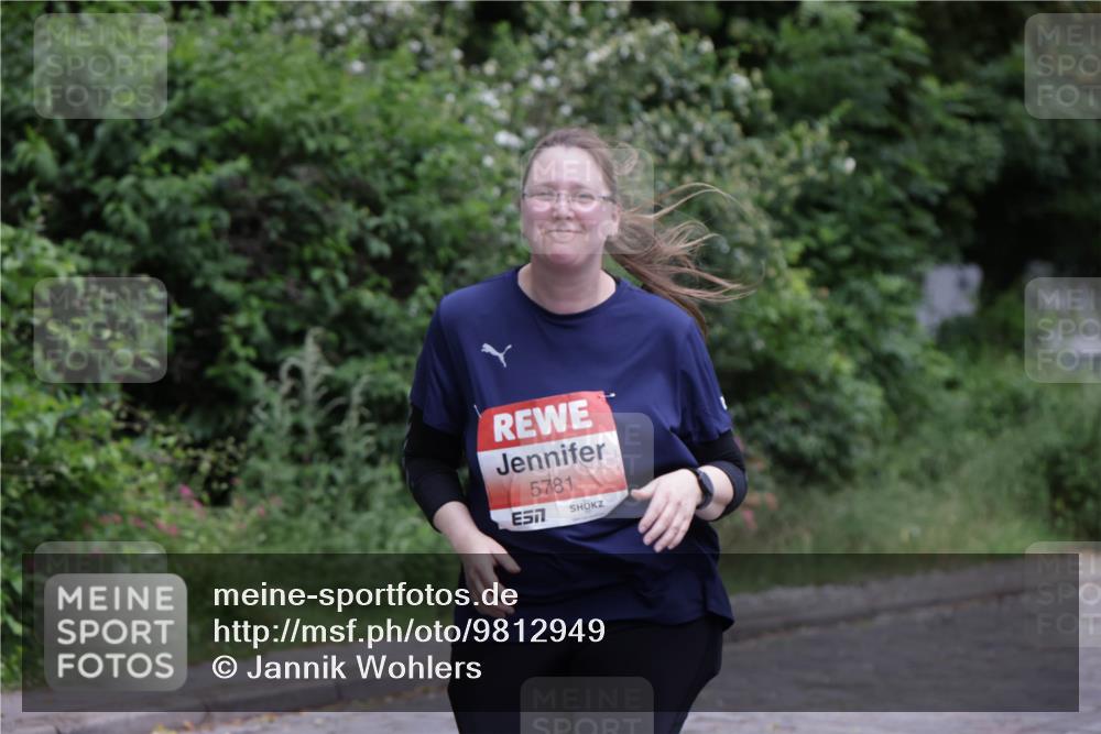 14.06.2026 - REWE Women's Run Jannik Wohlers http://msf.ph/oto/9812949 14.06.2026 11:06:07 Laufen 5781, 7 meine-sportfotos.de