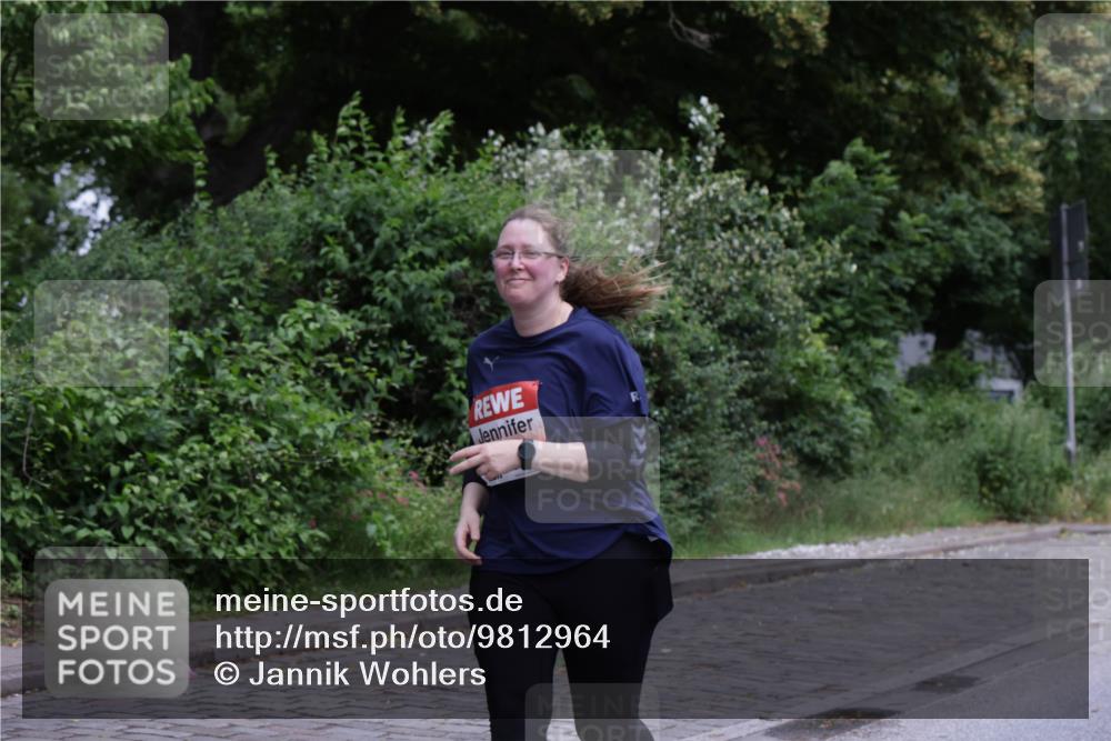 14.06.2026 - REWE Women's Run Jannik Wohlers http://msf.ph/oto/9812964 14.06.2026 11:06:07 Laufen  meine-sportfotos.de