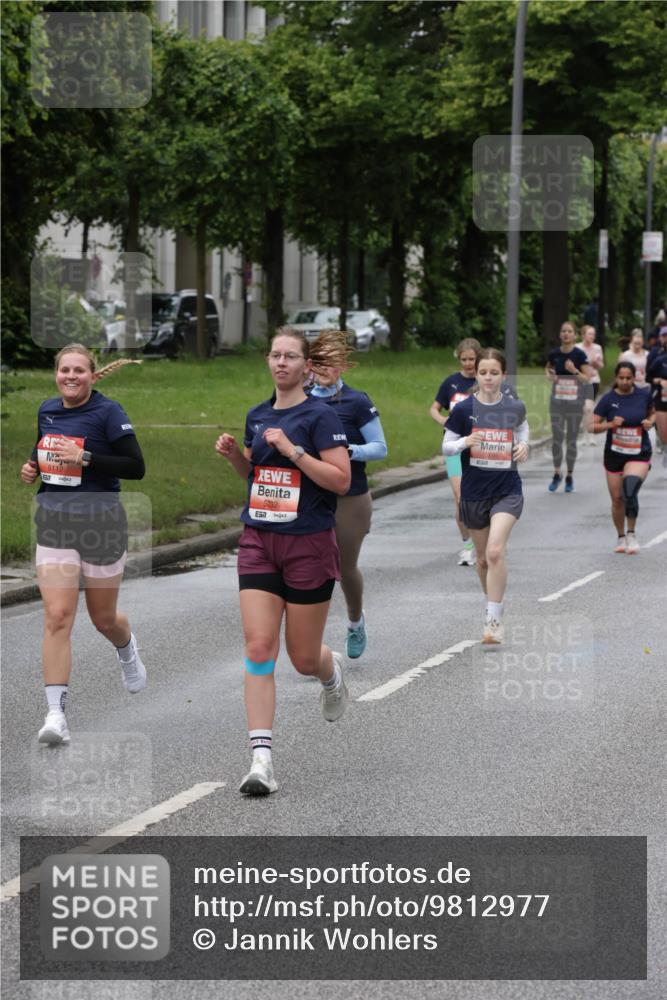 14.06.2026 - REWE Women's Run Jannik Wohlers http://msf.ph/oto/9812977 14.06.2026 10:39:33 Laufen 5112, 657, 5233, 5 meine-sportfotos.de