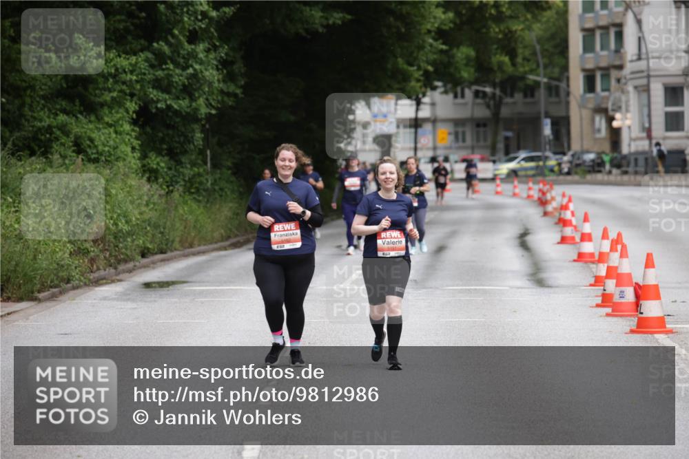 14.06.2026 - REWE Women's Run Jannik Wohlers http://msf.ph/oto/9812986 14.06.2026 11:06:15 Laufen 5151 meine-sportfotos.de