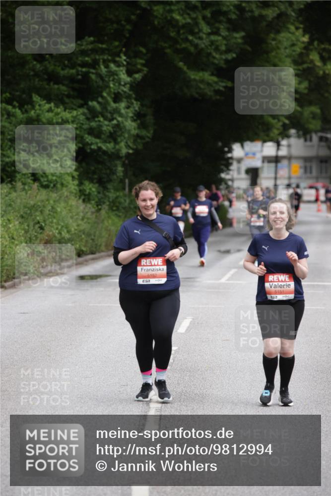 14.06.2026 - REWE Women's Run Jannik Wohlers http://msf.ph/oto/9812994 14.06.2026 11:06:19 Laufen 5152, 57, 5151, 57 meine-sportfotos.de