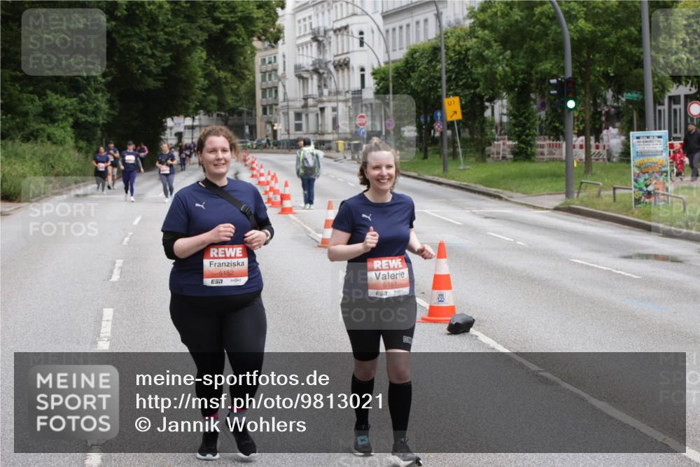 14.06.2026 - REWE Women's Run Jannik Wohlers http://msf.ph/oto/9813021 14.06.2026 11:06:26 Laufen 57, 5152, 5151, 01 meine-sportfotos.de