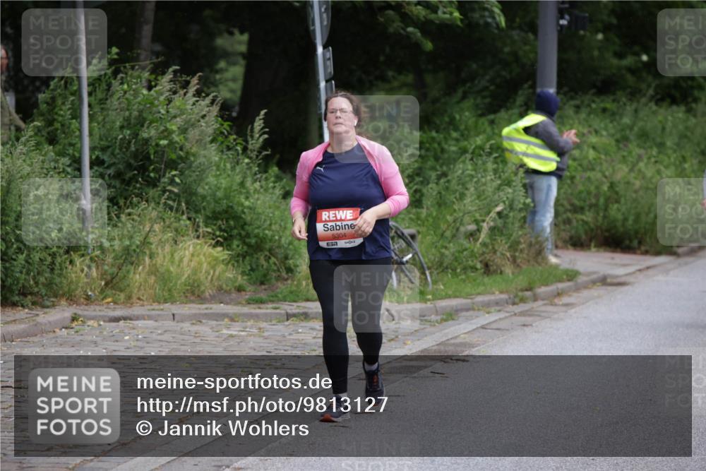 14.06.2026 - REWE Women's Run Jannik Wohlers http://msf.ph/oto/9813127 14.06.2026 11:06:57 Laufen 5304 meine-sportfotos.de