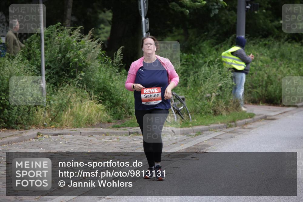 14.06.2026 - REWE Women's Run Jannik Wohlers http://msf.ph/oto/9813131 14.06.2026 11:06:57 Laufen 5304 meine-sportfotos.de