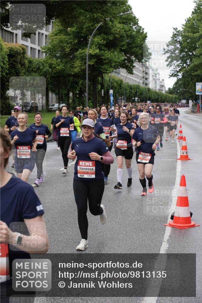 14.06.2026 - REWE Women's Run Jannik Wohlers http://msf.ph/oto/9813135 14.06.2026 10:39:50 Laufen 5716, 7 meine-sportfotos.de
