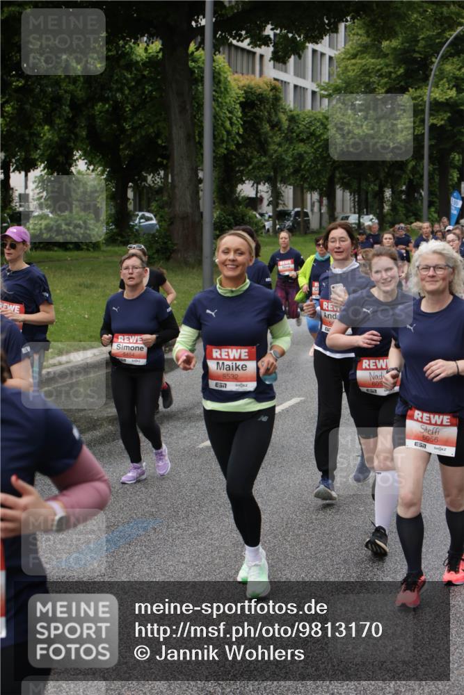 14.06.2026 - REWE Women's Run Jannik Wohlers http://msf.ph/oto/9813170 14.06.2026 10:39:51 Laufen 5454, 5532, 7, 605, 51, 6056 meine-sportfotos.de