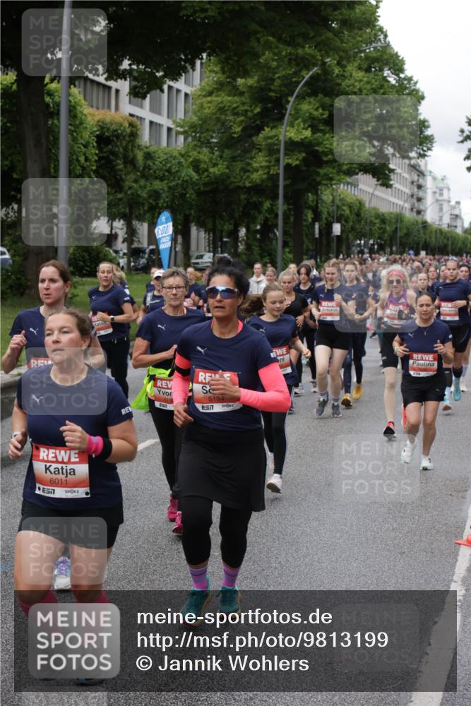 14.06.2026 - REWE Women's Run Jannik Wohlers http://msf.ph/oto/9813199 14.06.2026 10:39:55 Laufen 6011, 7, 1, 08, 5194, 7 meine-sportfotos.de