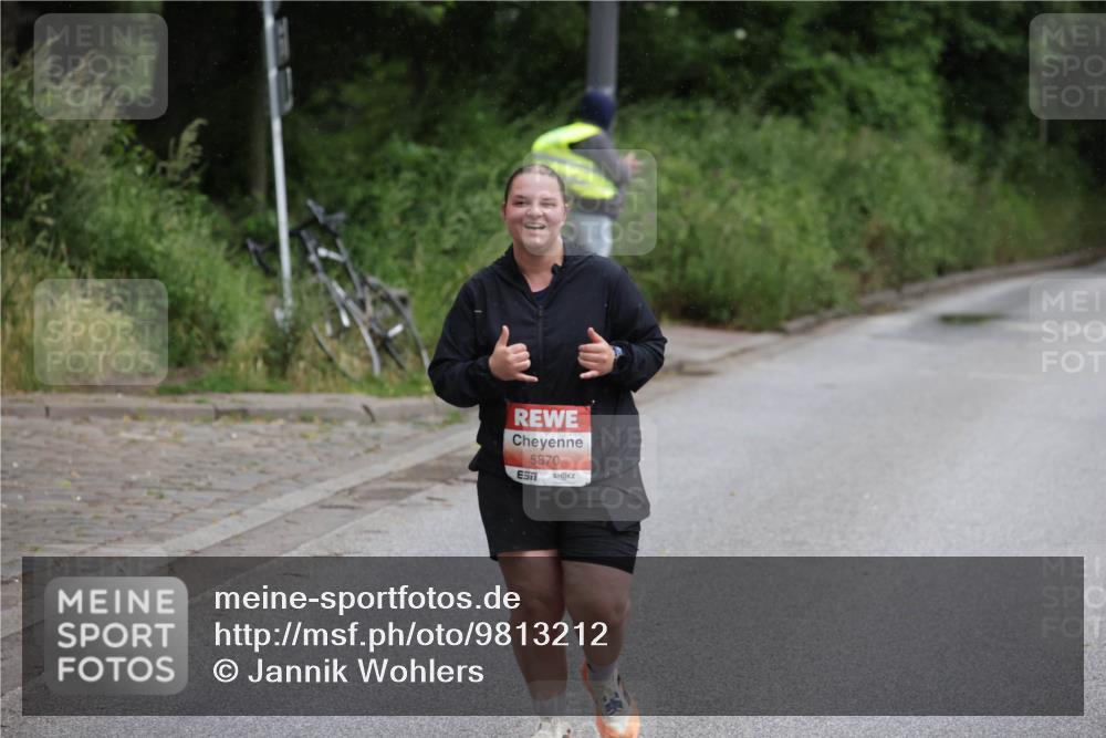 14.06.2026 - REWE Women's Run Jannik Wohlers http://msf.ph/oto/9813212 14.06.2026 11:07:10 Laufen 5870, 7 meine-sportfotos.de