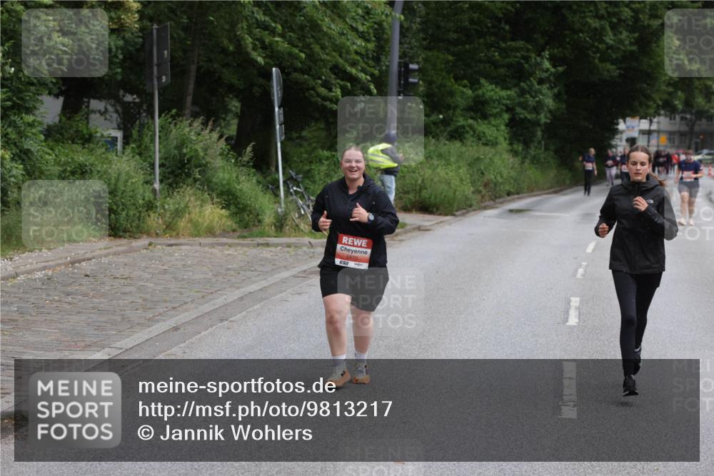 14.06.2026 - REWE Women's Run Jannik Wohlers http://msf.ph/oto/9813217 14.06.2026 11:07:10 Laufen 7, 5870 meine-sportfotos.de