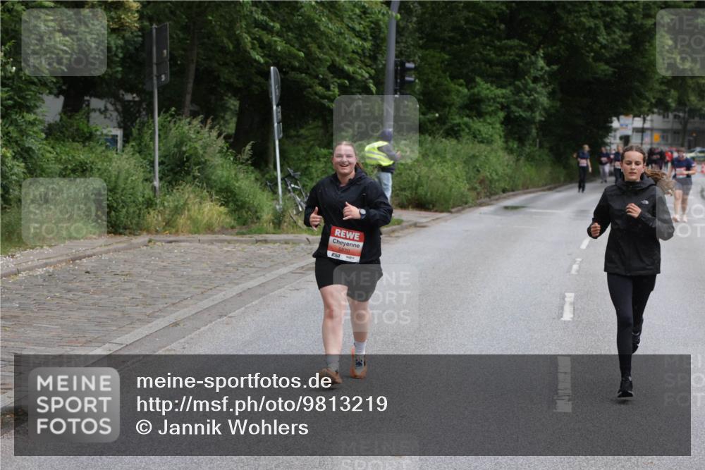 14.06.2026 - REWE Women's Run Jannik Wohlers http://msf.ph/oto/9813219 14.06.2026 11:07:10 Laufen 5870 meine-sportfotos.de