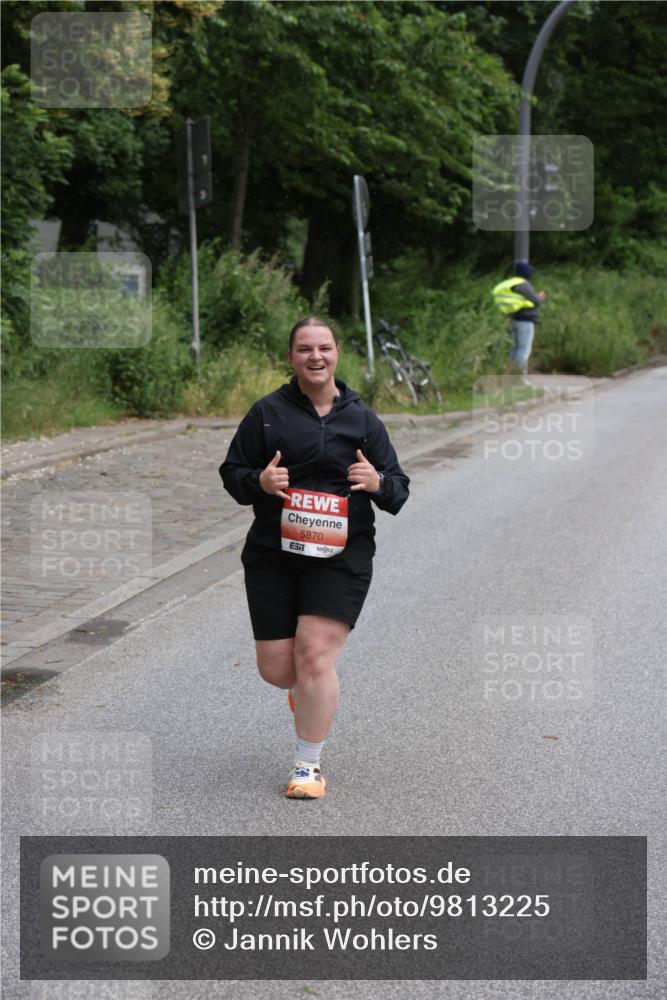 14.06.2026 - REWE Women's Run Jannik Wohlers http://msf.ph/oto/9813225 14.06.2026 11:07:12 Laufen 5870 meine-sportfotos.de
