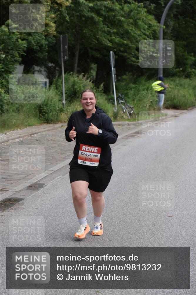 14.06.2026 - REWE Women's Run Jannik Wohlers http://msf.ph/oto/9813232 14.06.2026 11:07:12 Laufen 5870, 7 meine-sportfotos.de