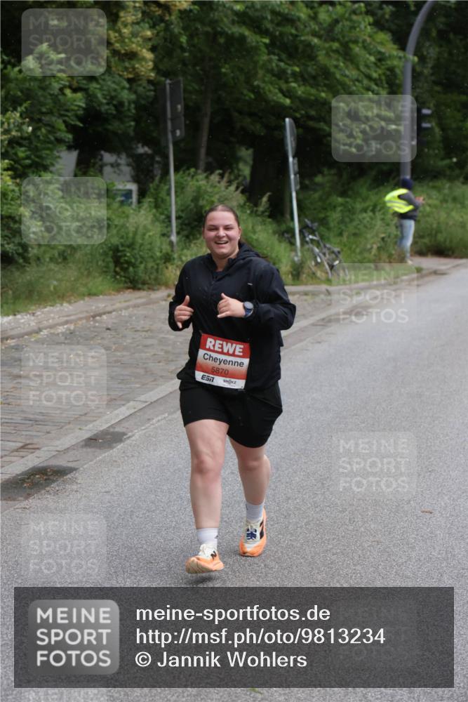 14.06.2026 - REWE Women's Run Jannik Wohlers http://msf.ph/oto/9813234 14.06.2026 11:07:12 Laufen 5870 meine-sportfotos.de