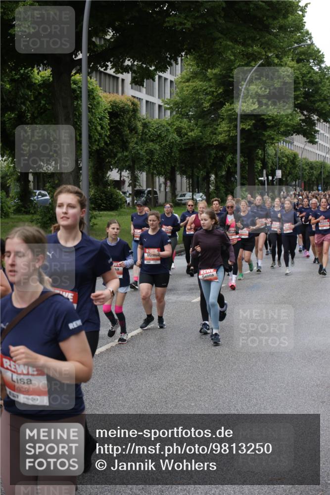 14.06.2026 - REWE Women's Run Jannik Wohlers http://msf.ph/oto/9813250 14.06.2026 10:40:02 Laufen 40, 1058 meine-sportfotos.de
