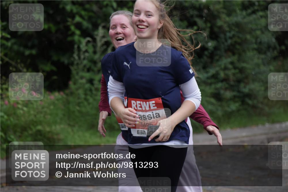 14.06.2026 - REWE Women's Run Jannik Wohlers http://msf.ph/oto/9813293 14.06.2026 11:07:53 Laufen 5496 meine-sportfotos.de