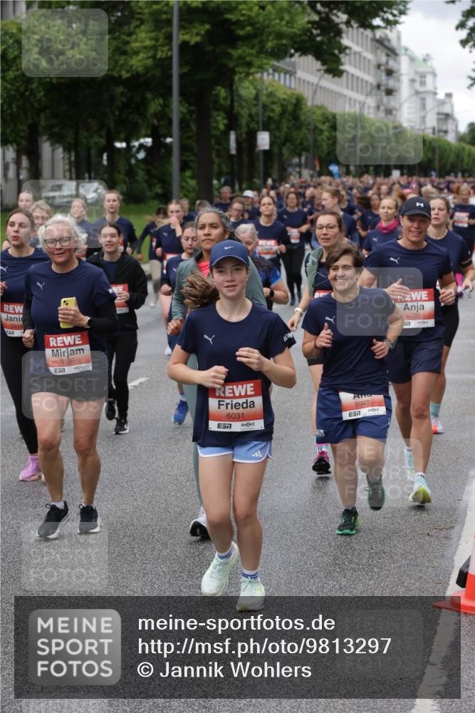 14.06.2026 - REWE Women's Run Jannik Wohlers http://msf.ph/oto/9813297 14.06.2026 10:40:08 Laufen 5914, 5798, 6031, 5948, 6030 meine-sportfotos.de