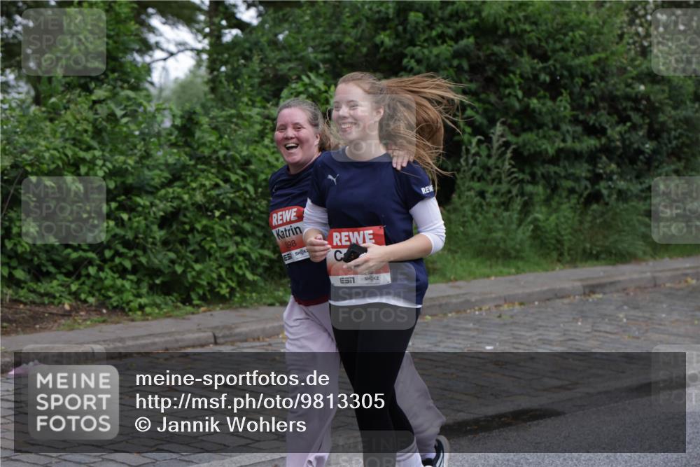 14.06.2026 - REWE Women's Run Jannik Wohlers http://msf.ph/oto/9813305 14.06.2026 11:07:53 Laufen 98, 57 meine-sportfotos.de
