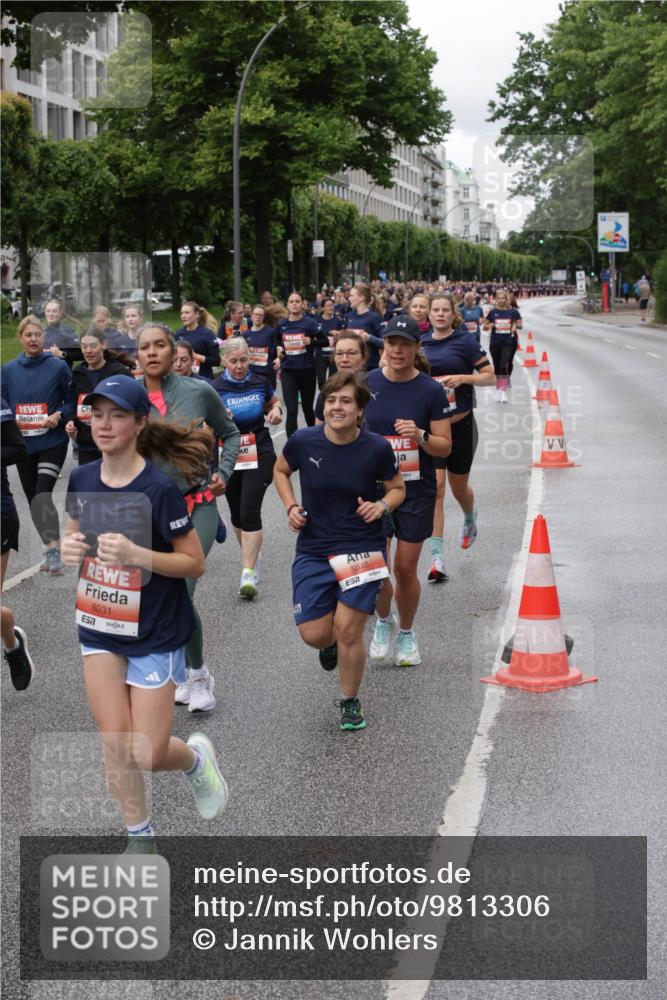 14.06.2026 - REWE Women's Run Jannik Wohlers http://msf.ph/oto/9813306 14.06.2026 10:40:09 Laufen 6031, 5948 meine-sportfotos.de