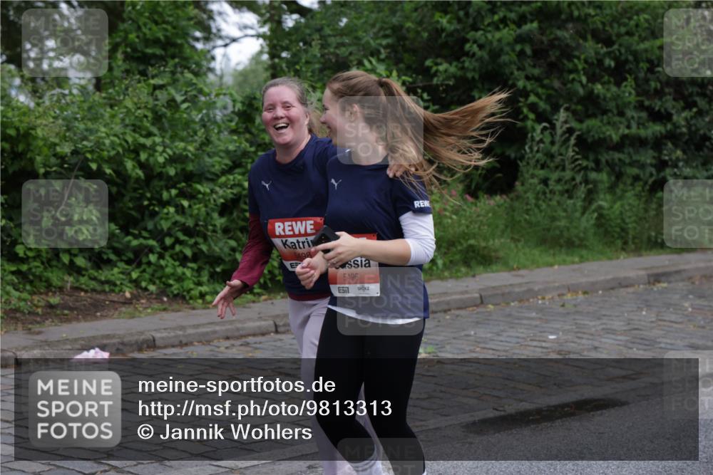 14.06.2026 - REWE Women's Run Jannik Wohlers http://msf.ph/oto/9813313 14.06.2026 11:07:54 Laufen 5498, 5496 meine-sportfotos.de