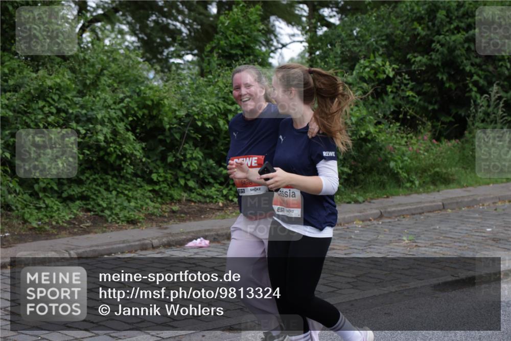 14.06.2026 - REWE Women's Run Jannik Wohlers http://msf.ph/oto/9813324 14.06.2026 11:07:54 Laufen 5498, 5496 meine-sportfotos.de
