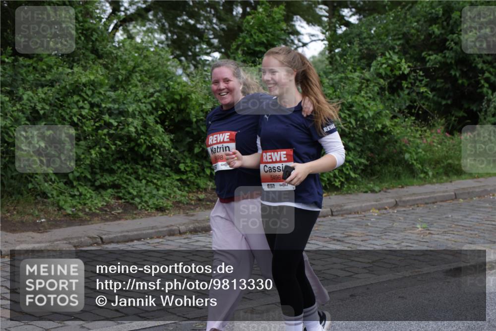14.06.2026 - REWE Women's Run Jannik Wohlers http://msf.ph/oto/9813330 14.06.2026 11:07:54 Laufen 98, 5496, 517 meine-sportfotos.de