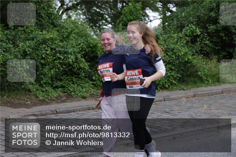 14.06.2026 - REWE Women's Run Jannik Wohlers http://msf.ph/oto/9813332 14.06.2026 11:07:54 Laufen 98, 5496 meine-sportfotos.de
