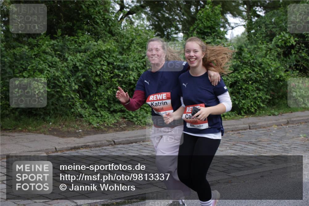14.06.2026 - REWE Women's Run Jannik Wohlers http://msf.ph/oto/9813337 14.06.2026 11:07:54 Laufen 5498, 5496 meine-sportfotos.de