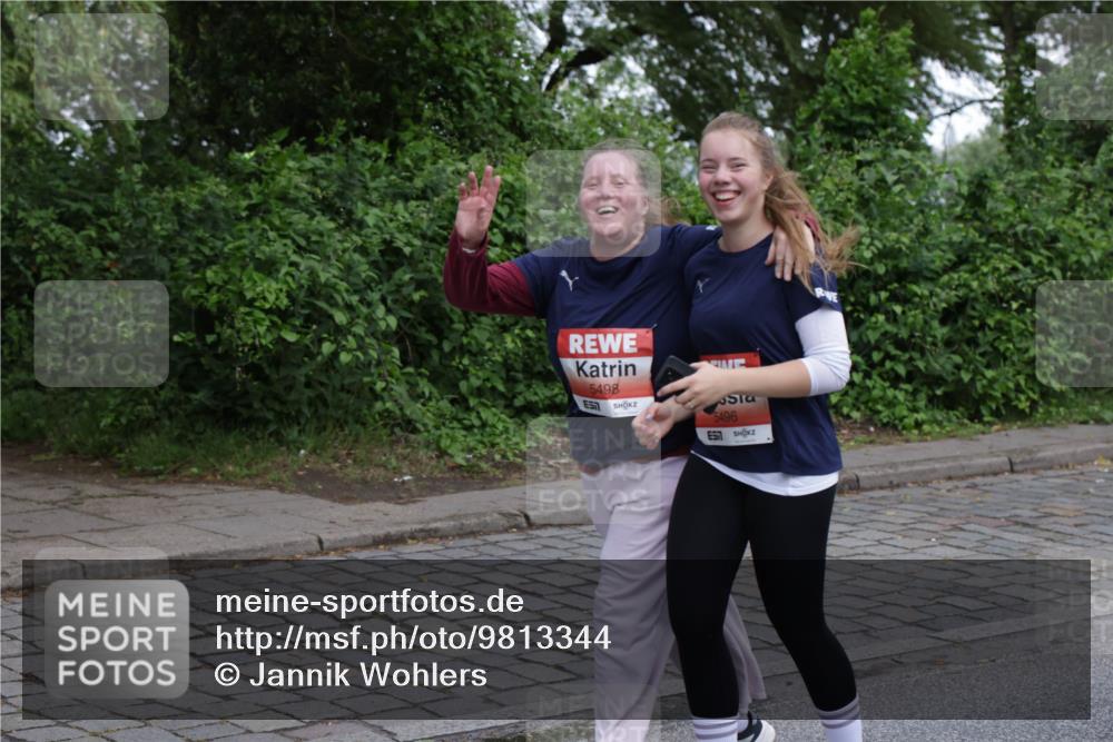 14.06.2026 - REWE Women's Run Jannik Wohlers http://msf.ph/oto/9813344 14.06.2026 11:07:54 Laufen 5498, 512, 5496 meine-sportfotos.de