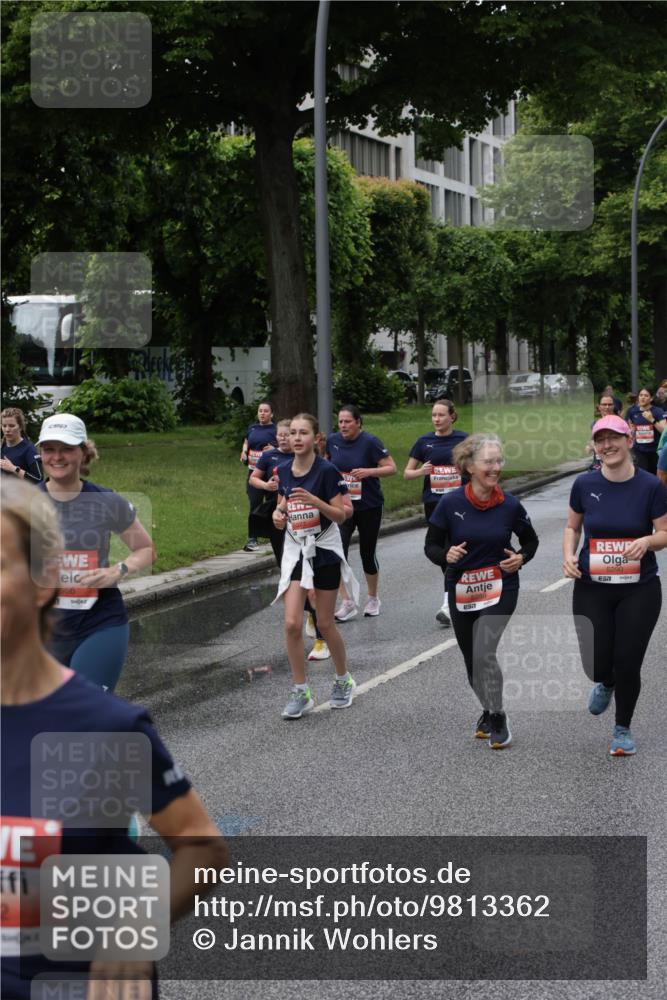 14.06.2026 - REWE Women's Run Jannik Wohlers http://msf.ph/oto/9813362 14.06.2026 10:40:18 Laufen 2, 666, 5290, 7 meine-sportfotos.de