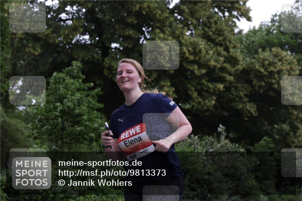 14.06.2026 - REWE Women's Run Jannik Wohlers http://msf.ph/oto/9813373 14.06.2026 11:08:09 Laufen 5497 meine-sportfotos.de
