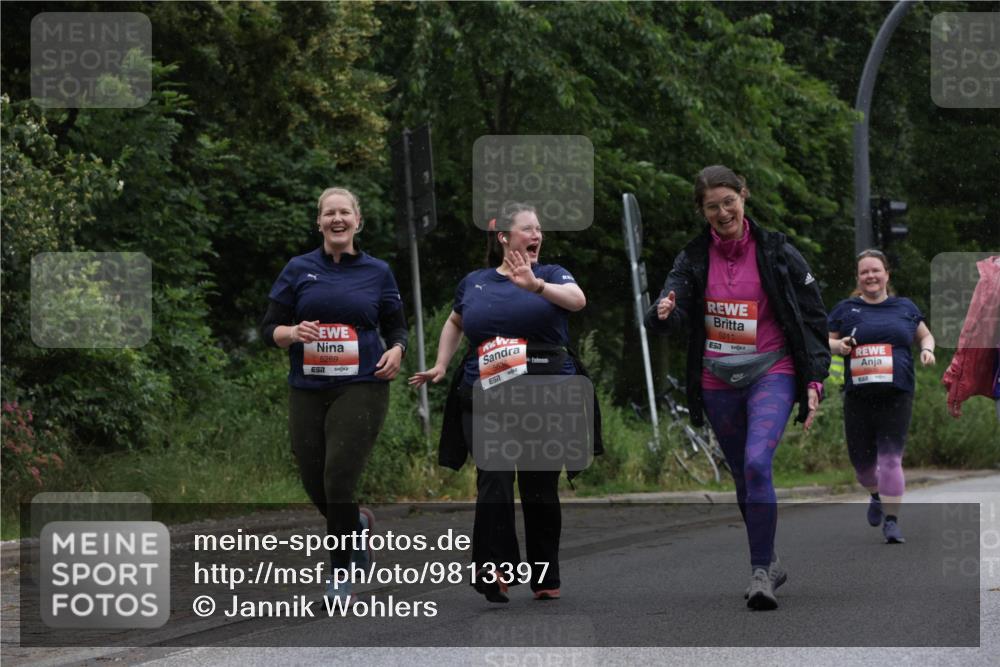 14.06.2026 - REWE Women's Run Jannik Wohlers http://msf.ph/oto/9813397 14.06.2026 11:08:17 Laufen 5269, 51, 5011 meine-sportfotos.de