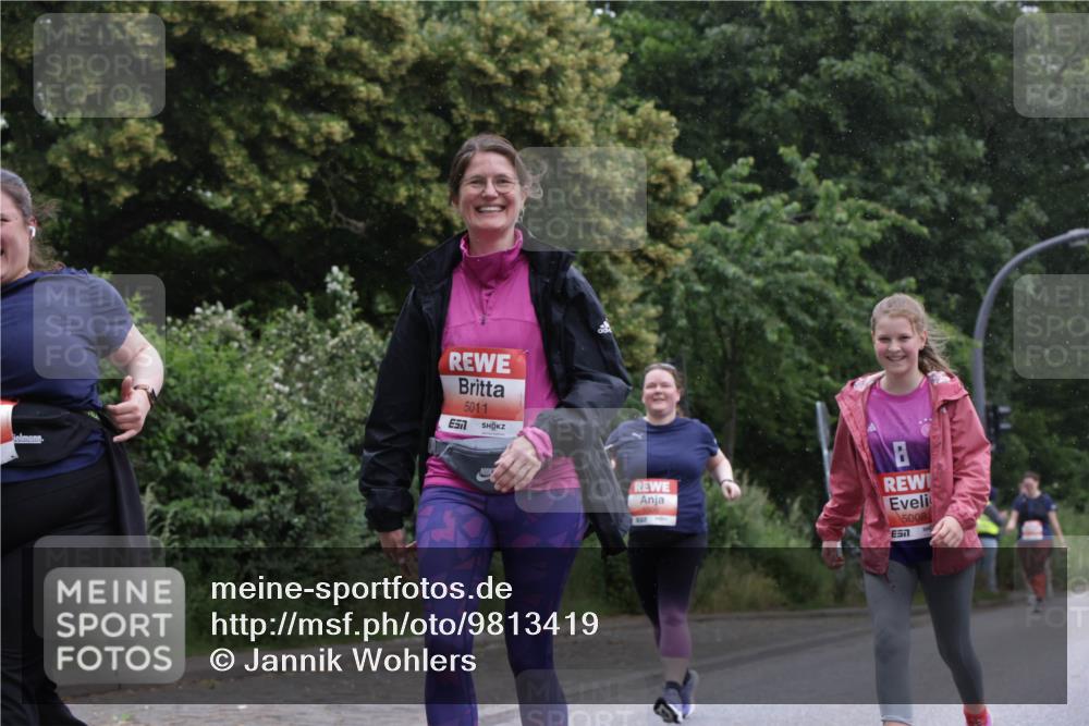 14.06.2026 - REWE Women's Run Jannik Wohlers http://msf.ph/oto/9813419 14.06.2026 11:08:20 Laufen 5011, 5008, 7 meine-sportfotos.de