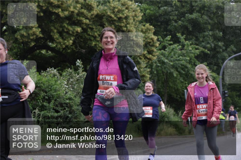 14.06.2026 - REWE Women's Run Jannik Wohlers http://msf.ph/oto/9813420 14.06.2026 11:08:20 Laufen 5011, 5008, 57 meine-sportfotos.de