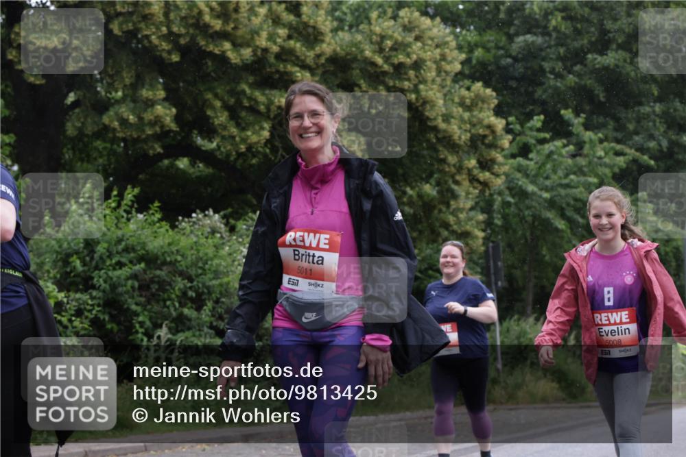 14.06.2026 - REWE Women's Run Jannik Wohlers http://msf.ph/oto/9813425 14.06.2026 11:08:21 Laufen 5011, 5008, 51 meine-sportfotos.de