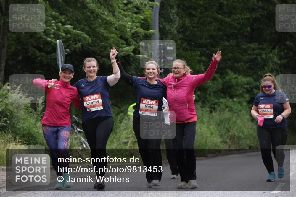 14.06.2026 - REWE Women's Run Jannik Wohlers http://msf.ph/oto/9813453 14.06.2026 11:08:37 Laufen 5655, 5711, 57, 5495 meine-sportfotos.de