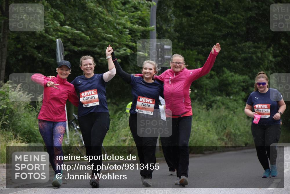 14.06.2026 - REWE Women's Run Jannik Wohlers http://msf.ph/oto/9813455 14.06.2026 11:08:37 Laufen 5655, 5711, 5495 meine-sportfotos.de