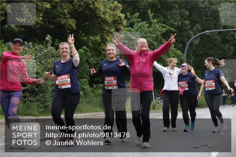 14.06.2026 - REWE Women's Run Jannik Wohlers http://msf.ph/oto/9813476 14.06.2026 11:08:42 Laufen 5655, 57, 5711 meine-sportfotos.de