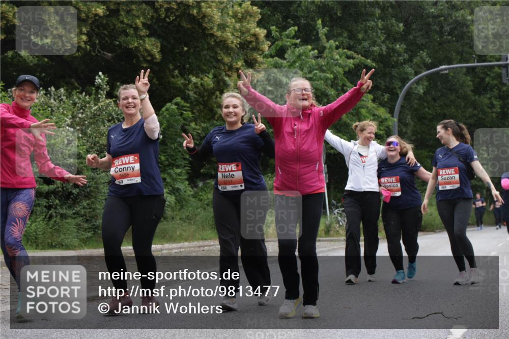 14.06.2026 - REWE Women's Run Jannik Wohlers http://msf.ph/oto/9813477 14.06.2026 11:08:42 Laufen 5655, 57, 5711, 651, 5163 meine-sportfotos.de