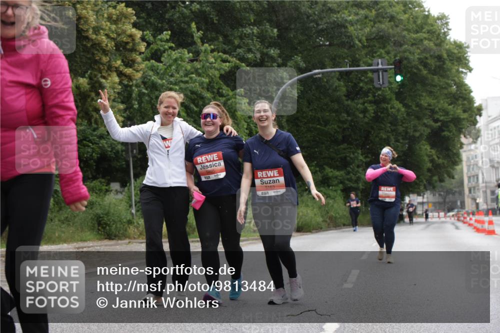14.06.2026 - REWE Women's Run Jannik Wohlers http://msf.ph/oto/9813484 14.06.2026 11:08:43 Laufen 5495, 5163, 57 meine-sportfotos.de