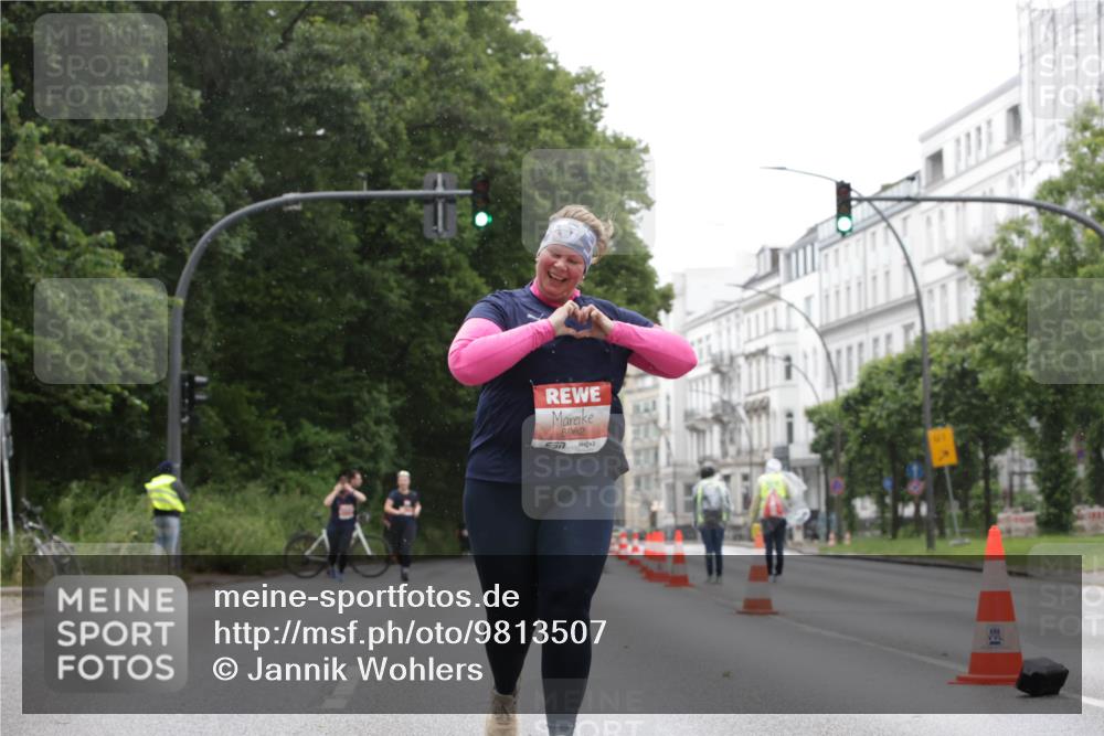 14.06.2026 - REWE Women's Run Jannik Wohlers http://msf.ph/oto/9813507 14.06.2026 11:08:46 Laufen 6062 meine-sportfotos.de