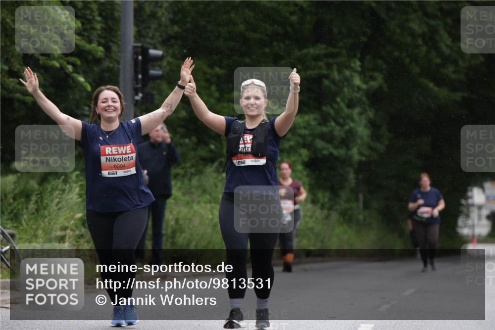 14.06.2026 - REWE Women's Run Jannik Wohlers http://msf.ph/oto/9813531 14.06.2026 11:08:55 Laufen 6004, 5626 meine-sportfotos.de