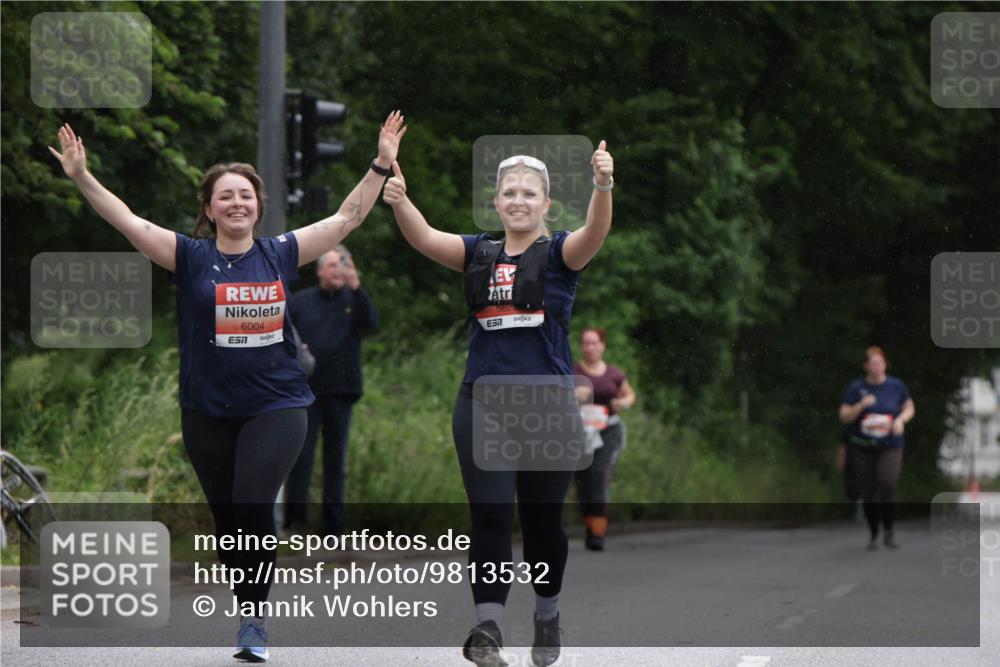 14.06.2026 - REWE Women's Run Jannik Wohlers http://msf.ph/oto/9813532 14.06.2026 11:08:55 Laufen 6004, 562 meine-sportfotos.de