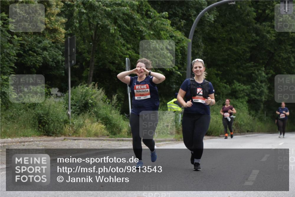 14.06.2026 - REWE Women's Run Jannik Wohlers http://msf.ph/oto/9813543 14.06.2026 11:08:57 Laufen 6004, 5628, 57 meine-sportfotos.de