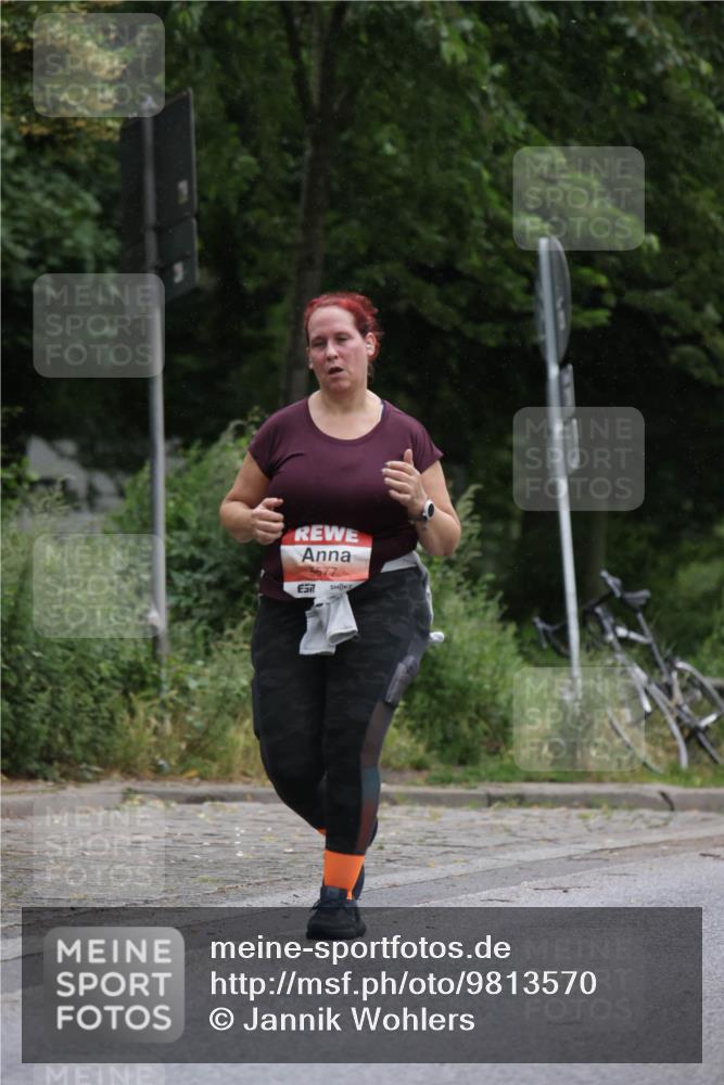 14.06.2026 - REWE Women's Run Jannik Wohlers http://msf.ph/oto/9813570 14.06.2026 11:09:08 Laufen 5677 meine-sportfotos.de
