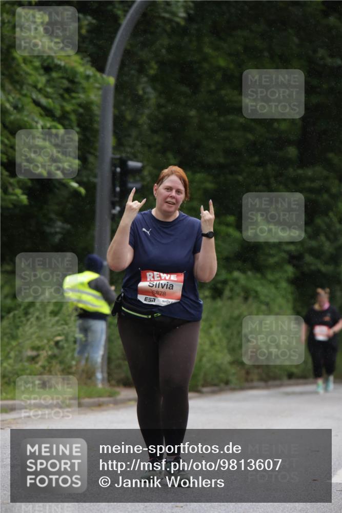 14.06.2026 - REWE Women's Run Jannik Wohlers http://msf.ph/oto/9813607 14.06.2026 11:09:11 Laufen 6878 meine-sportfotos.de