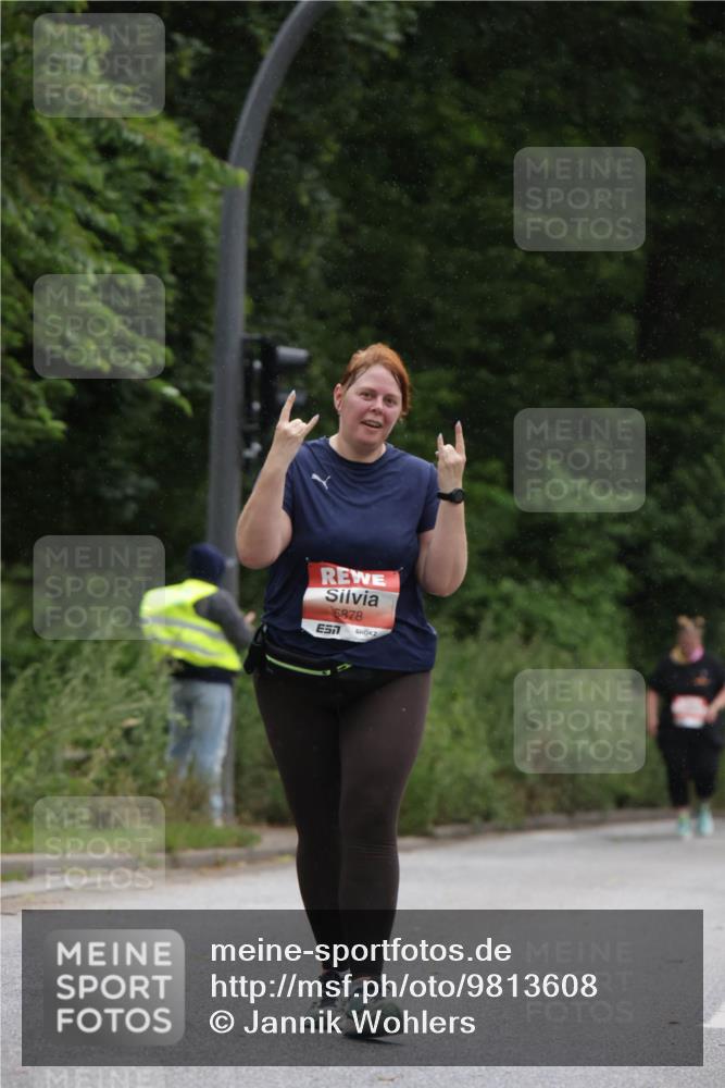 14.06.2026 - REWE Women's Run Jannik Wohlers http://msf.ph/oto/9813608 14.06.2026 11:09:11 Laufen 6878, 7 meine-sportfotos.de