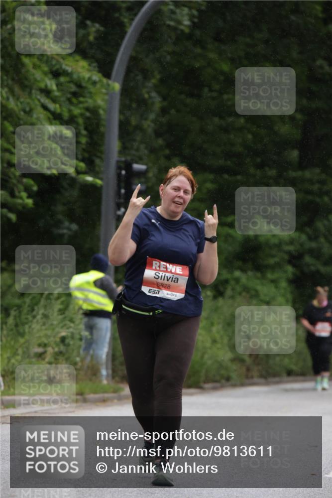 14.06.2026 - REWE Women's Run Jannik Wohlers http://msf.ph/oto/9813611 14.06.2026 11:09:11 Laufen 6878, 7 meine-sportfotos.de