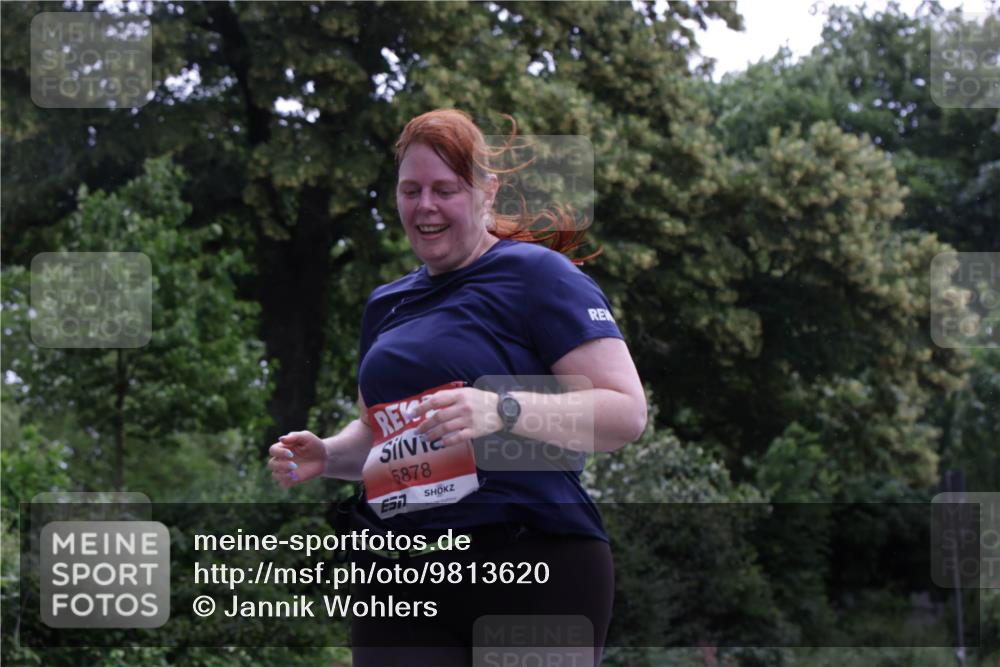 14.06.2026 - REWE Women's Run Jannik Wohlers http://msf.ph/oto/9813620 14.06.2026 11:09:17 Laufen 5878 meine-sportfotos.de