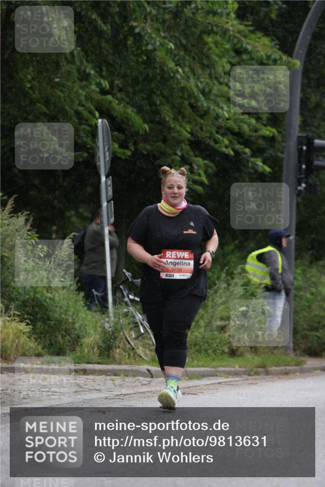 14.06.2026 - REWE Women's Run Jannik Wohlers http://msf.ph/oto/9813631 14.06.2026 11:09:26 Laufen 5738 meine-sportfotos.de